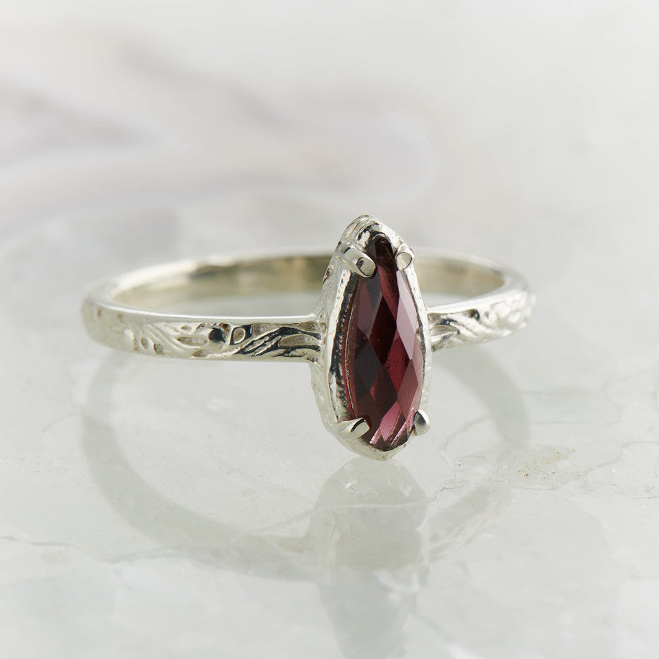 Garnet Ring Checker Filigree Sterling Silver Ring