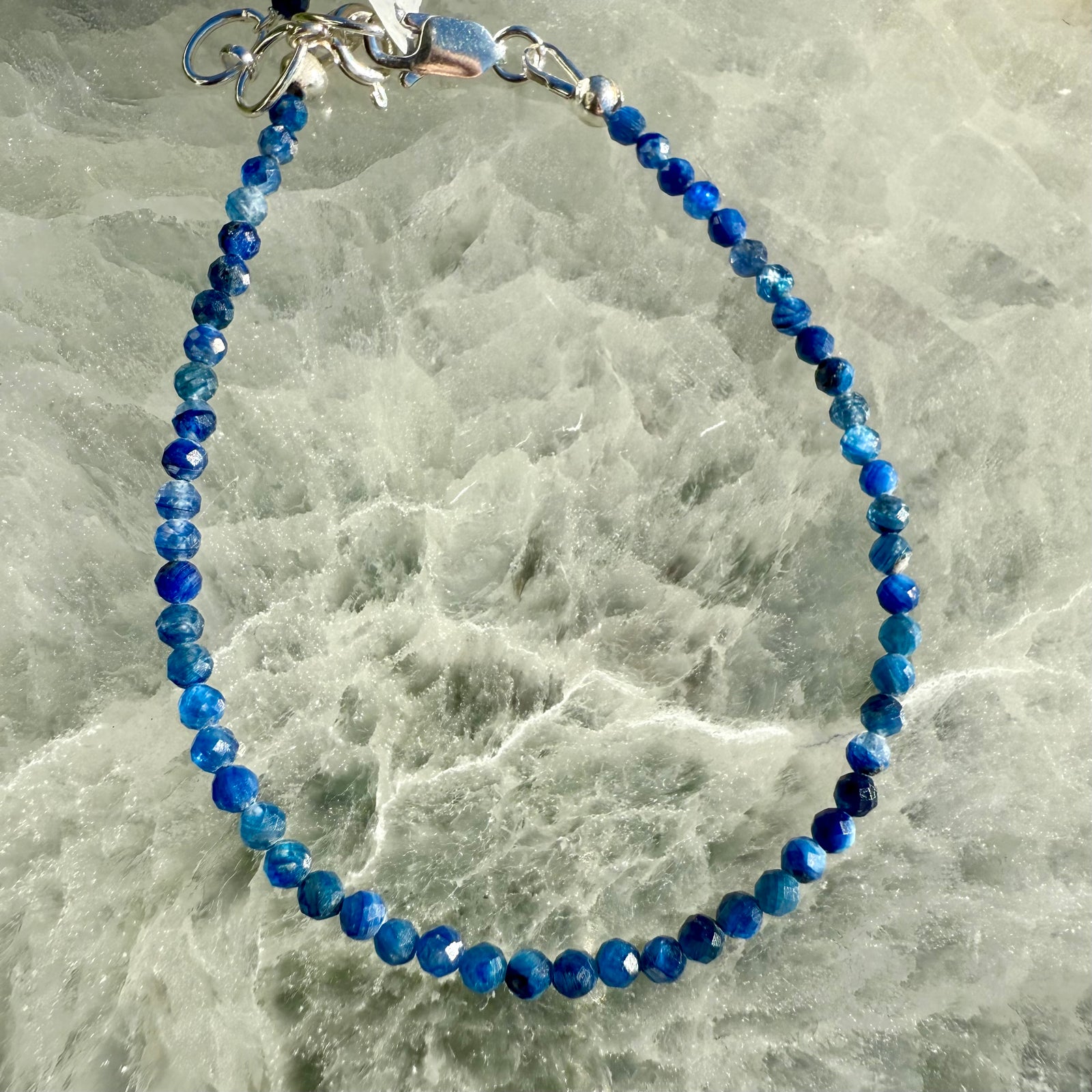 Dainty Faceted Gemstone Bracelet