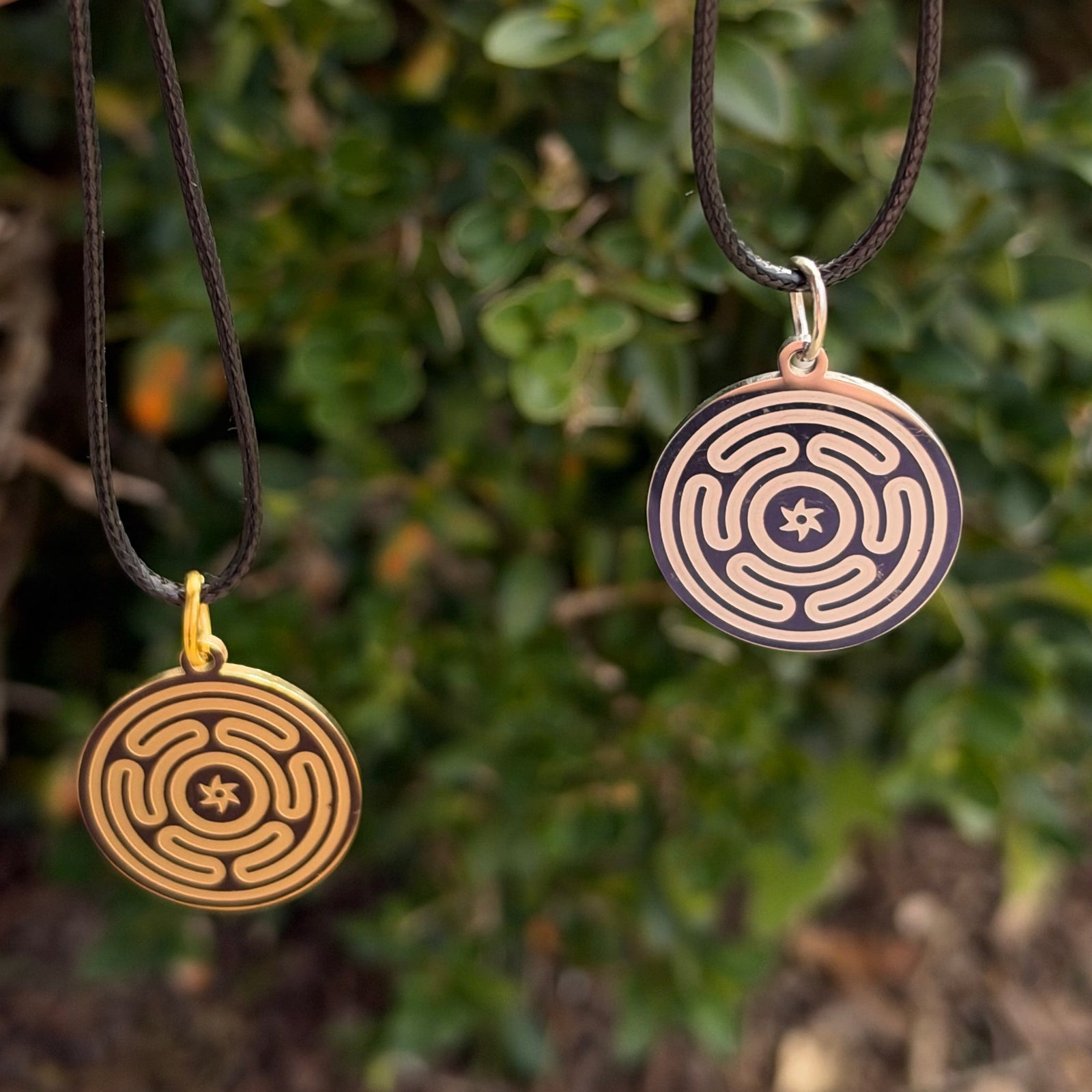 Hecate’s Wheel Strophalos Pendant Necklace – Goddess Symbolism & Witchy Style | Gold or Silver Tone