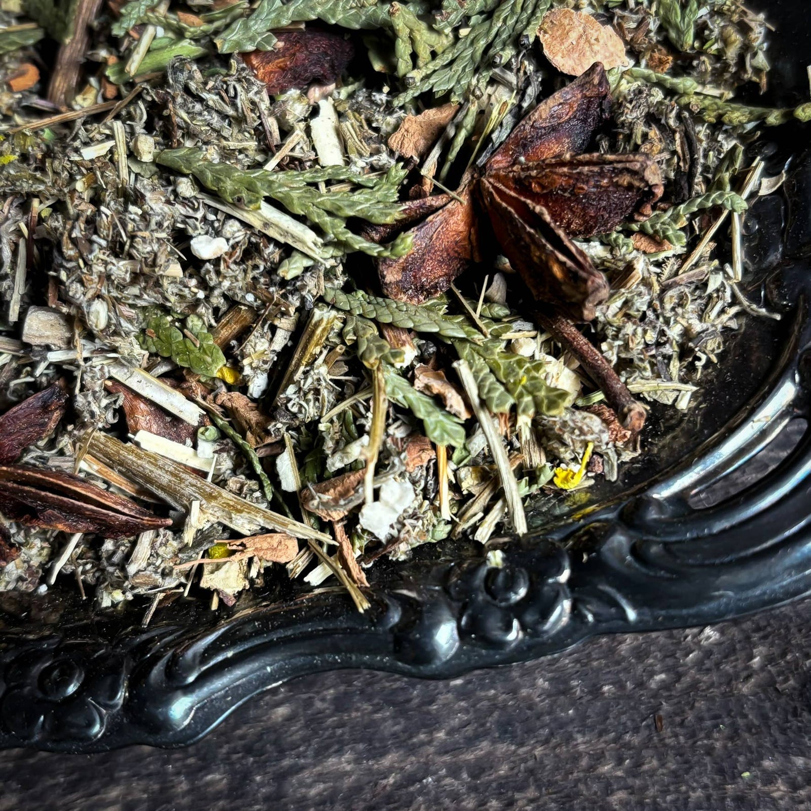Banishing Spellwork Herb Blend • Shielding • Witchcraft
