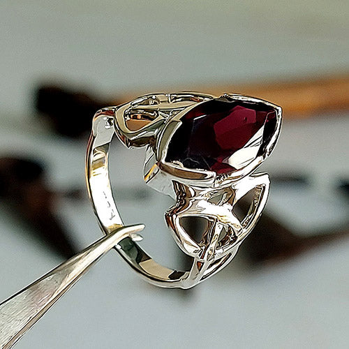 Celtic Knot Triquetra Garnet Ring