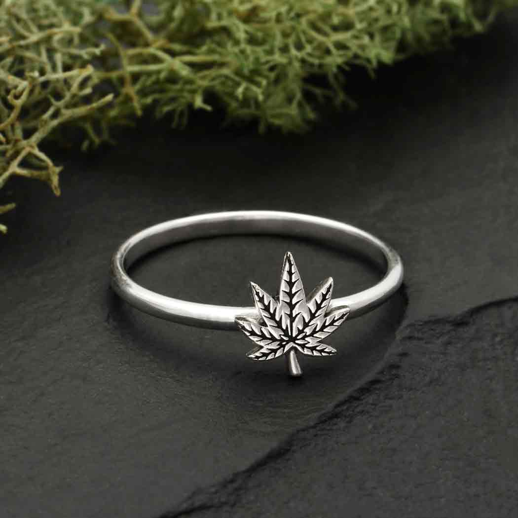 Sterling Silver Pot Leaf Ring