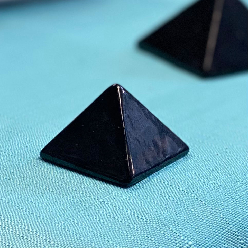Shungite Pyramids are known for their grounding properties and is ideal for individuals who practice meditation, yoga, mindfulness and Ayurveda. Keywords: Purification, protection