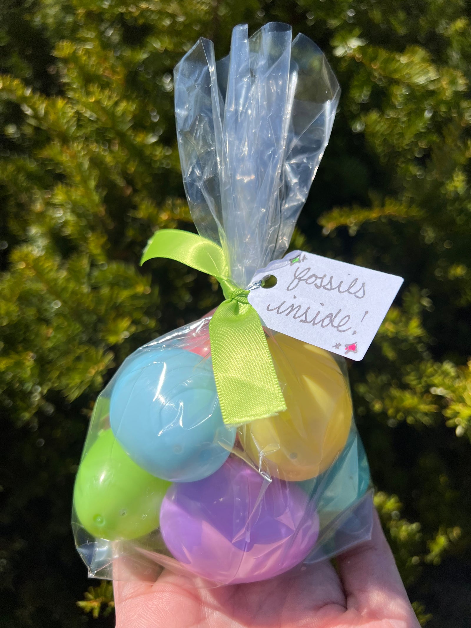 Egg-citing Treasures: Easter Eggs Prefilled with Toys and Crystals/Fossils
