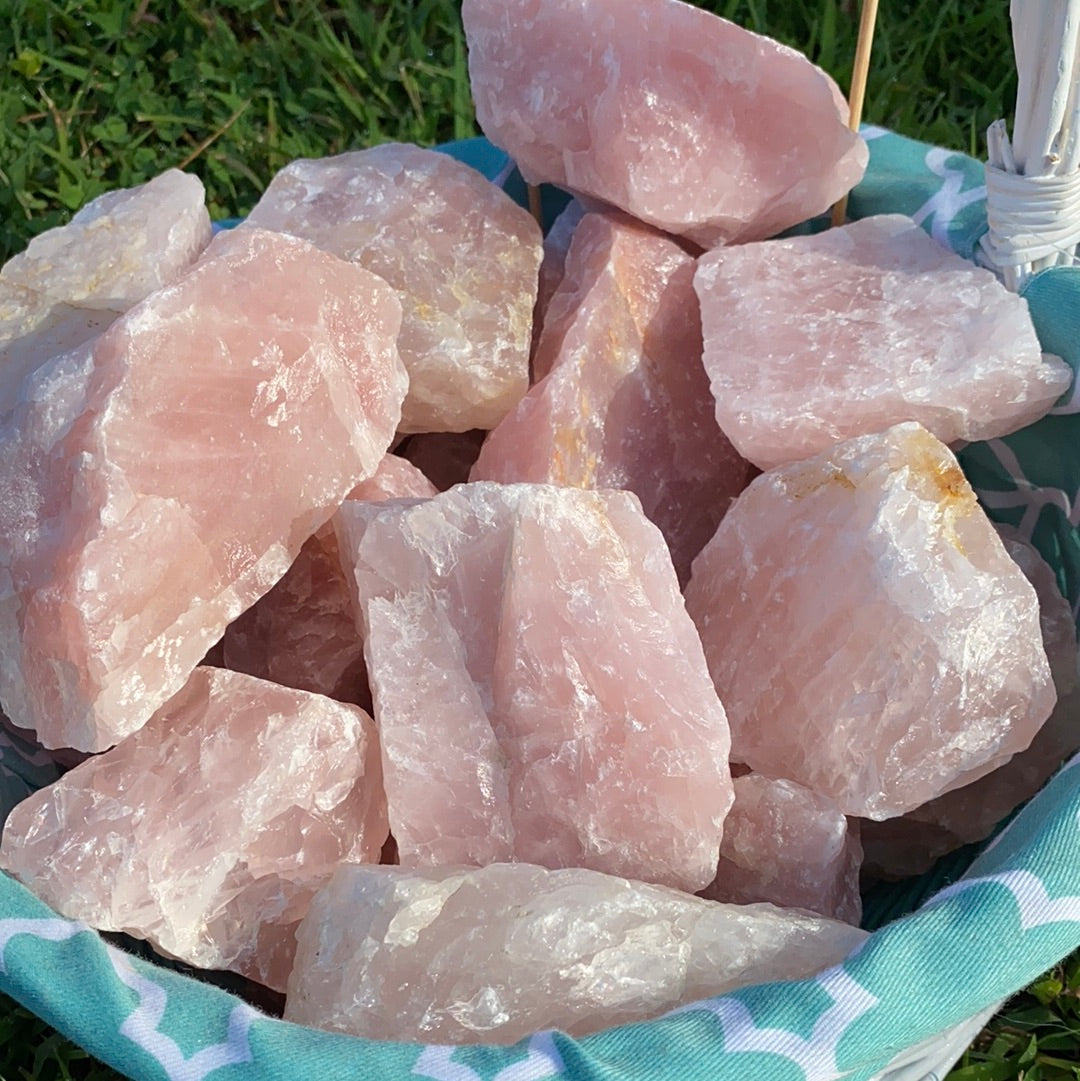 Rose Quartz Natural Gemstone Medium