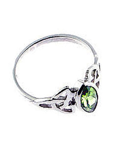 Celtic Knot Triquetra Green Amethyst Ring
