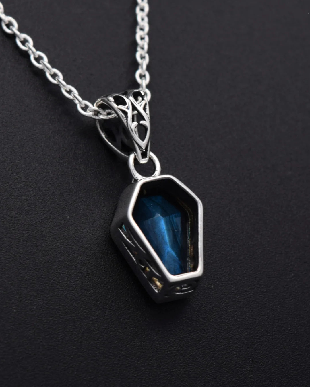 Silvaria Labradorite Coffin Necklace with Adjustable Chain – Gothic Gemstone Jewelry