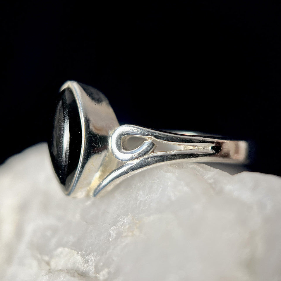 Lovely Black Onyx Ring