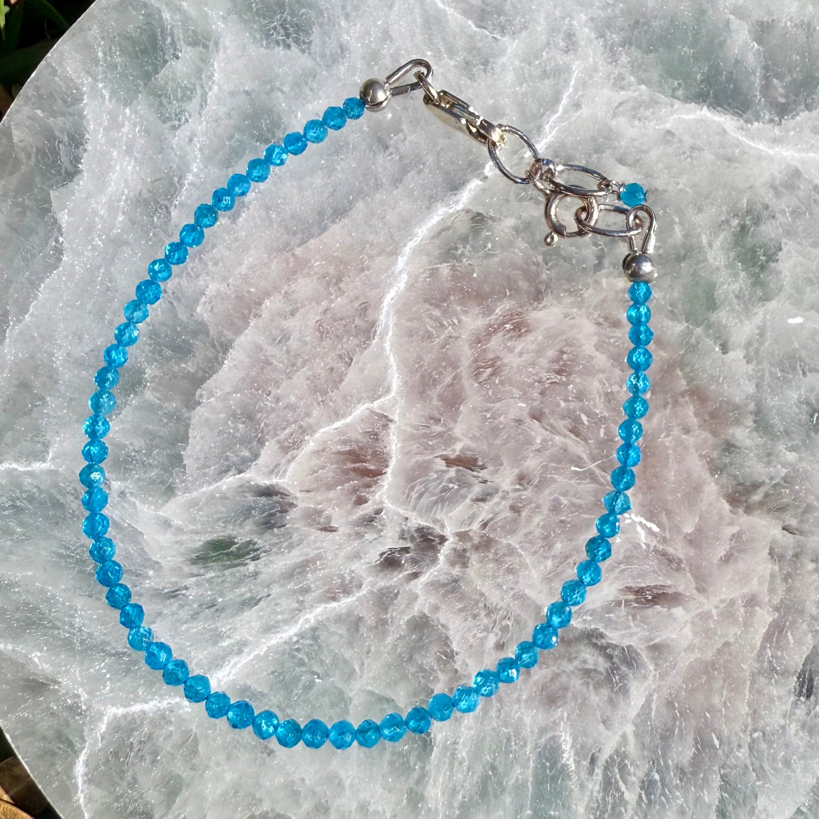 Dainty Faceted Gemstone Bracelet