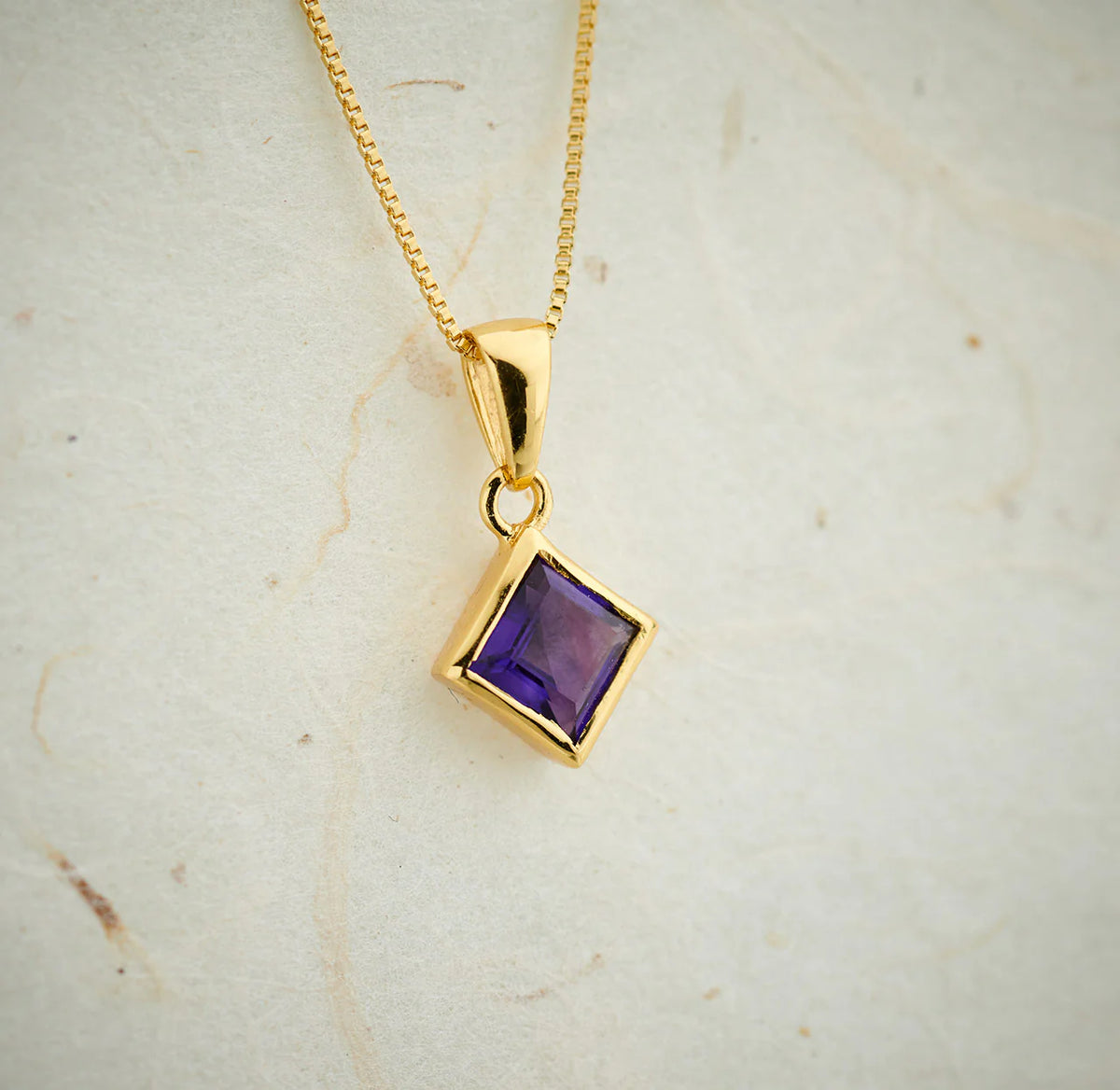 Amethyst Everyday Gold Pendant