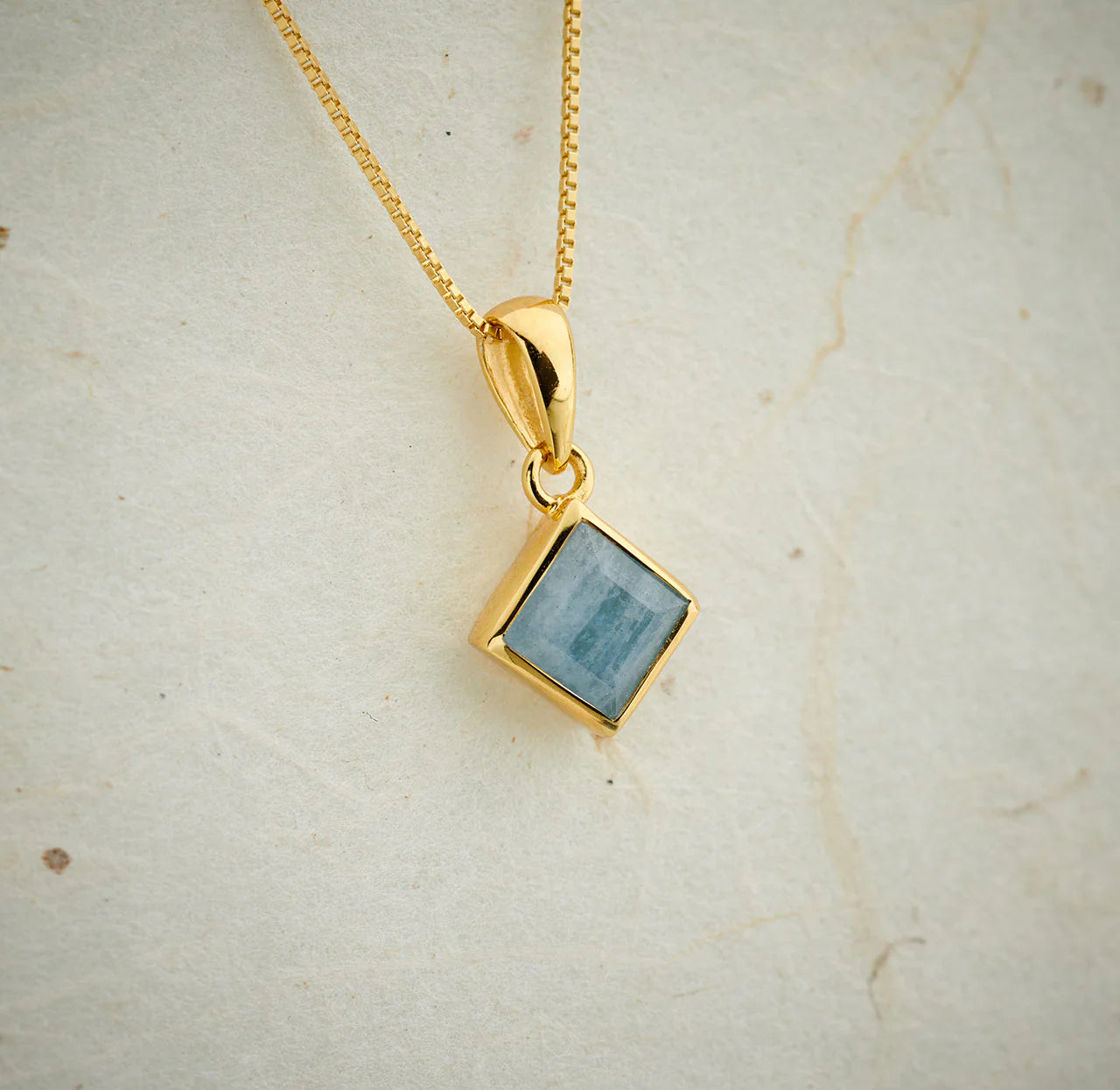 Aquamarine Everyday Gold Pendant