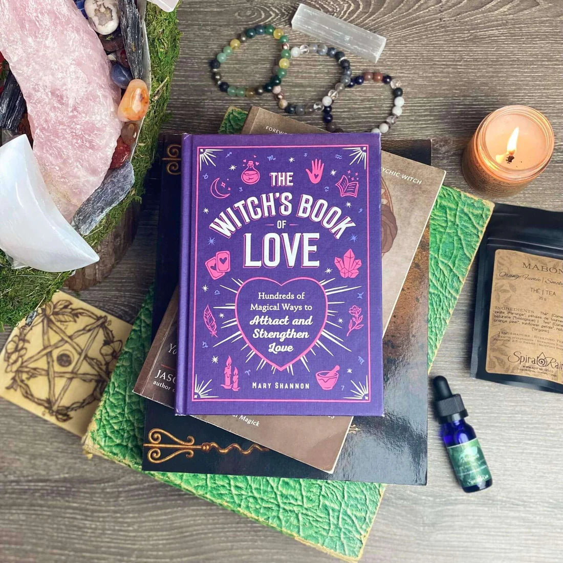 The Witch's Book Of Love: Hundreds of Magical Ways to Attract and Strengthen Love