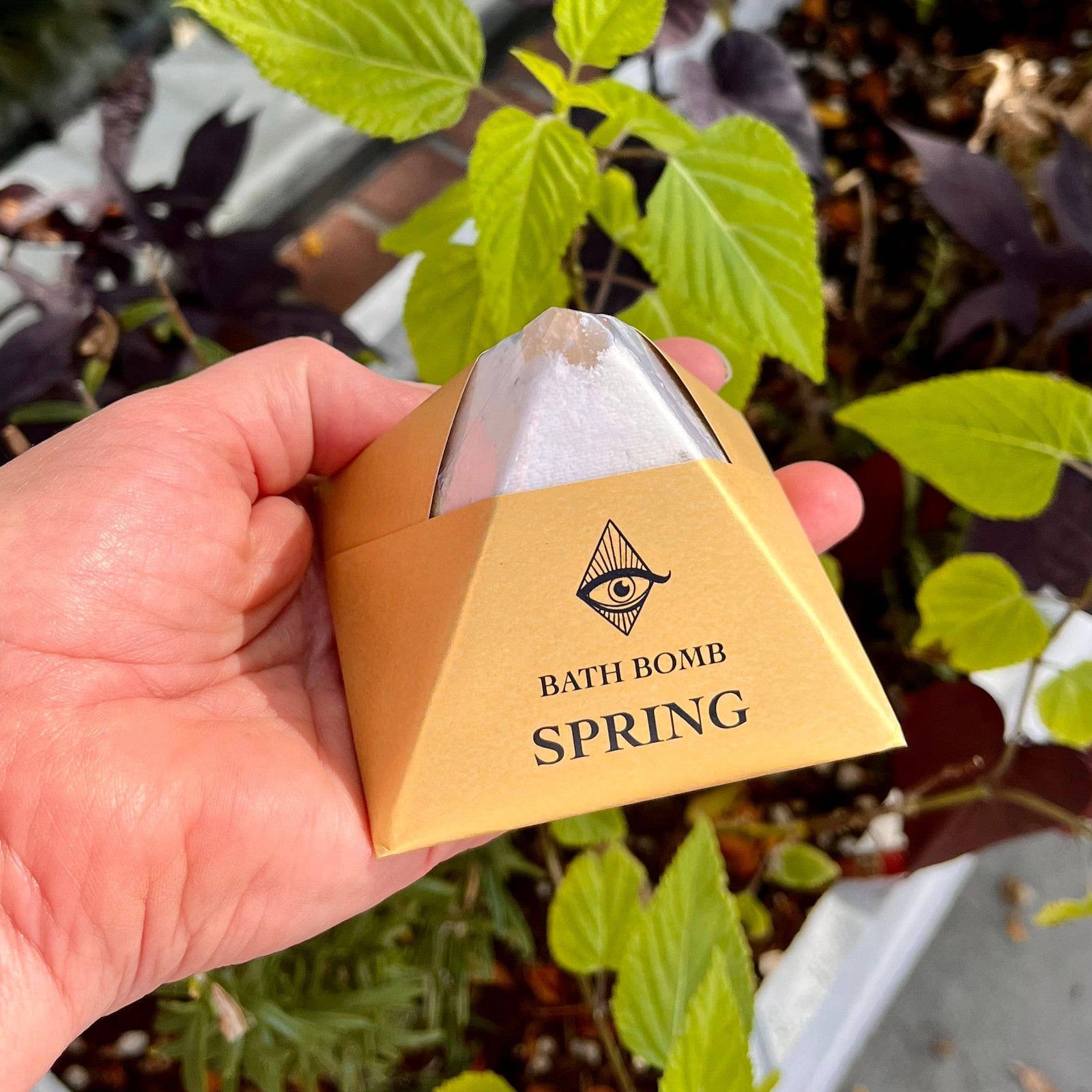 Spring Bath Bomb with Charged Crystal