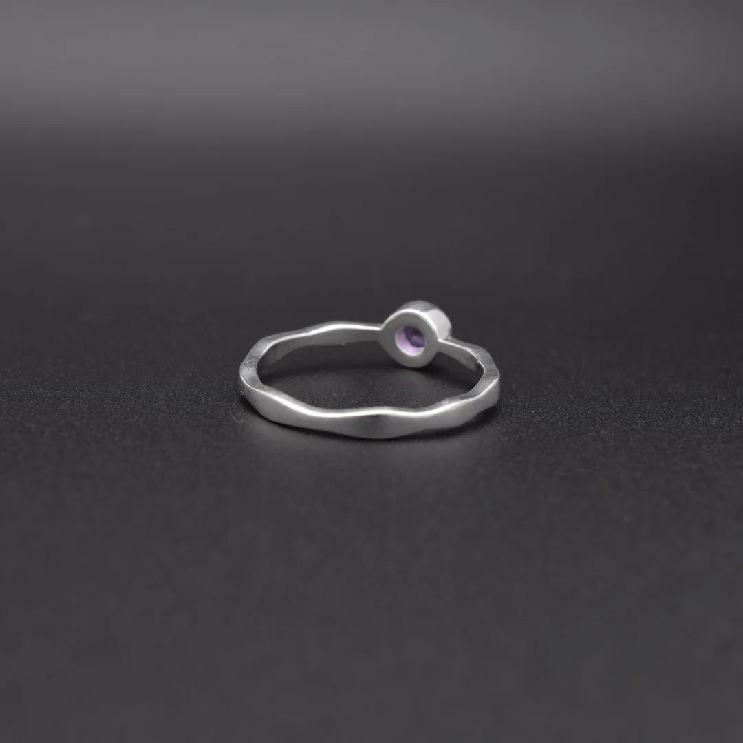 Alexandrite Wavy Ring | Silvaria Fine Silver Gemstone Ring