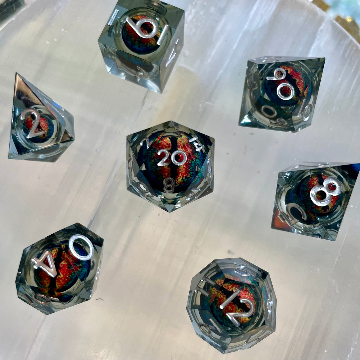 Flowable Liquid Dice 7-piece D&D Sharp Resin Inclusion Dice