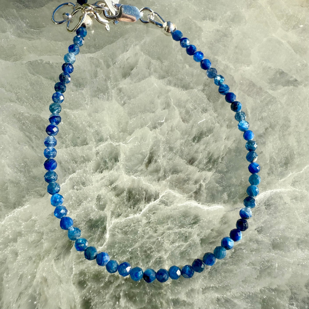 Dainty Faceted Gemstone Bracelet