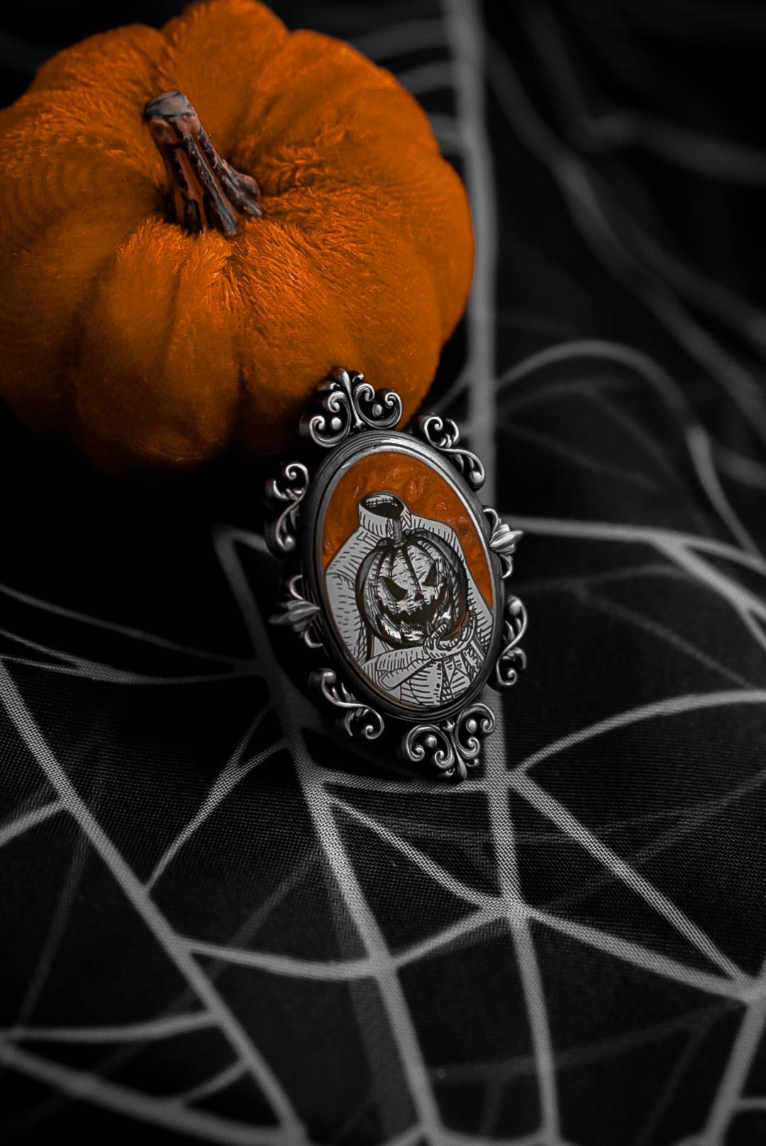 Headless Horseman Pin