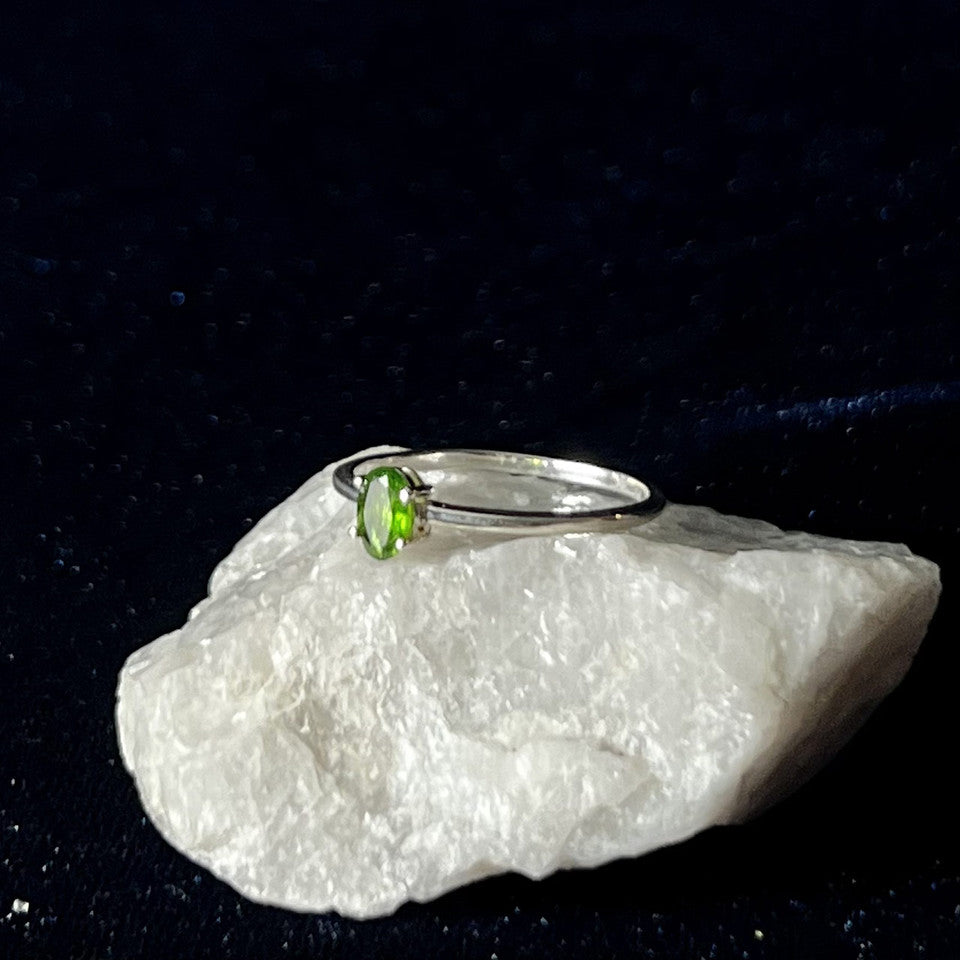 Chrome Diopside Sterling Silver Ring | Gemstone of Earth & Wisdom