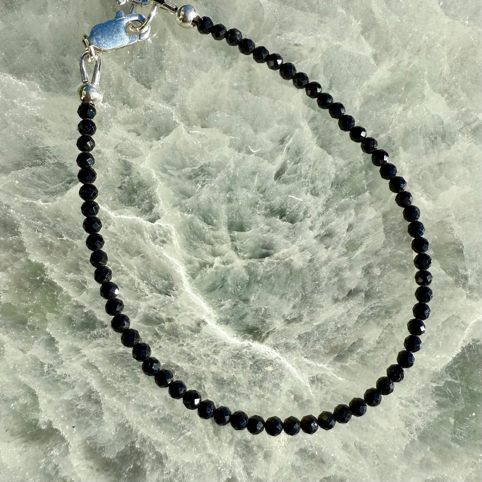 Dainty Faceted Gemstone Bracelet