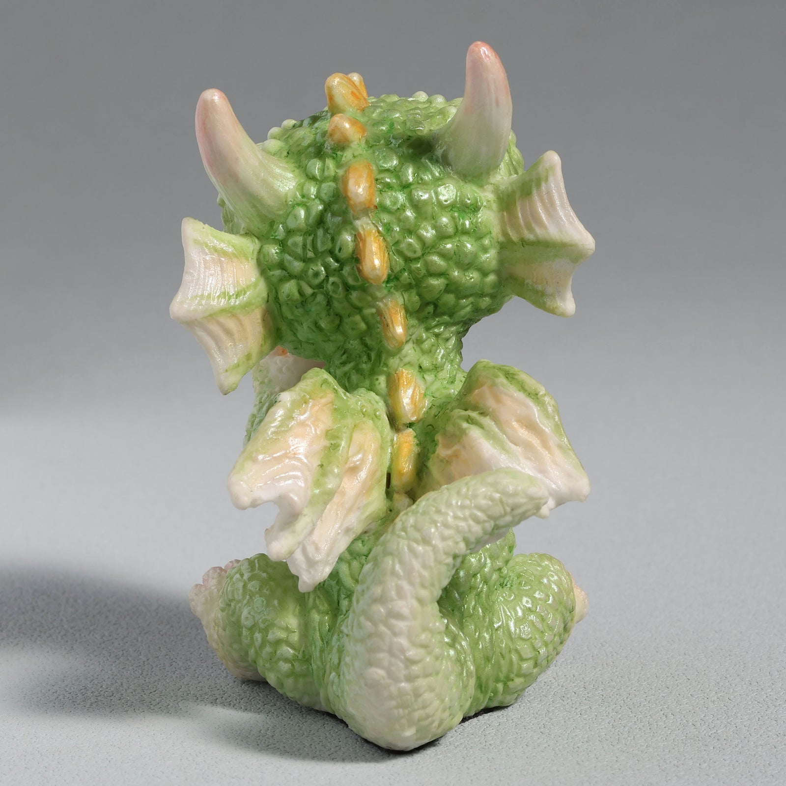 Dessert Hour Baby Dragon Statue – Cookie Coffee Dragon Figurine