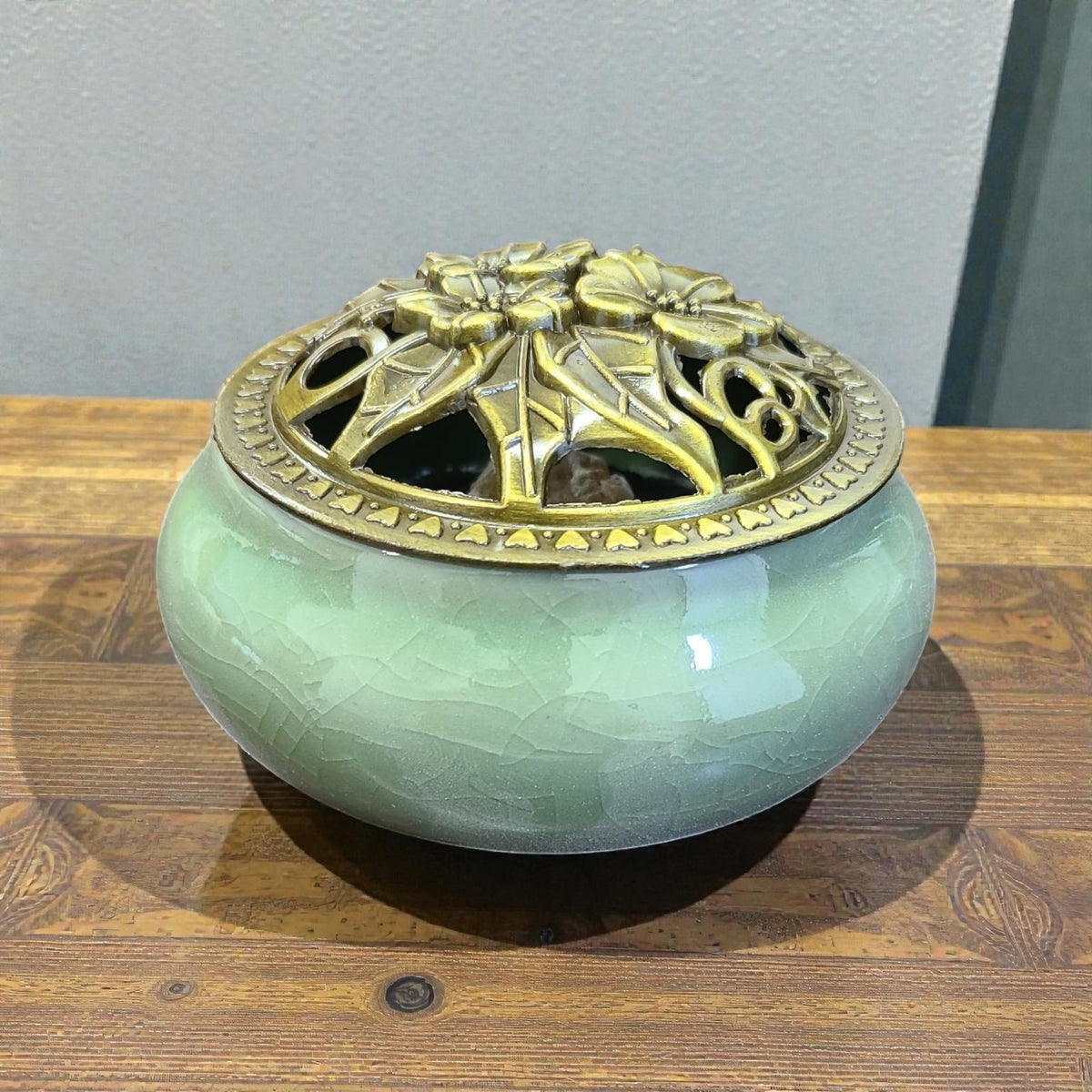 Mint Green Ceramic Incense Burner Bowl with Floral Lid – 3.75" Charcoal Burner