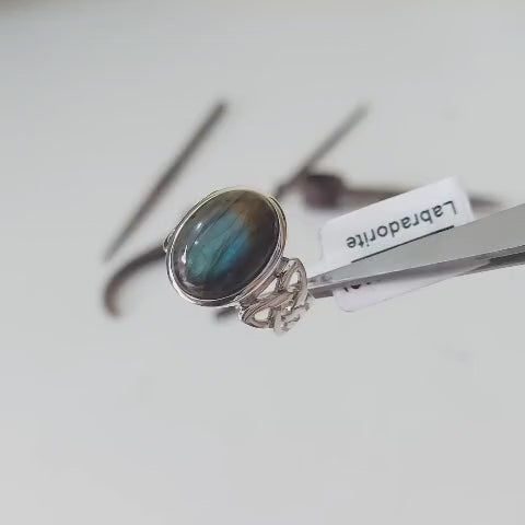 Celtic Infinity Band Ring with Labradorite Sterling Silver