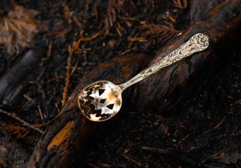 Haunted Hallows Tea Spoon - Black