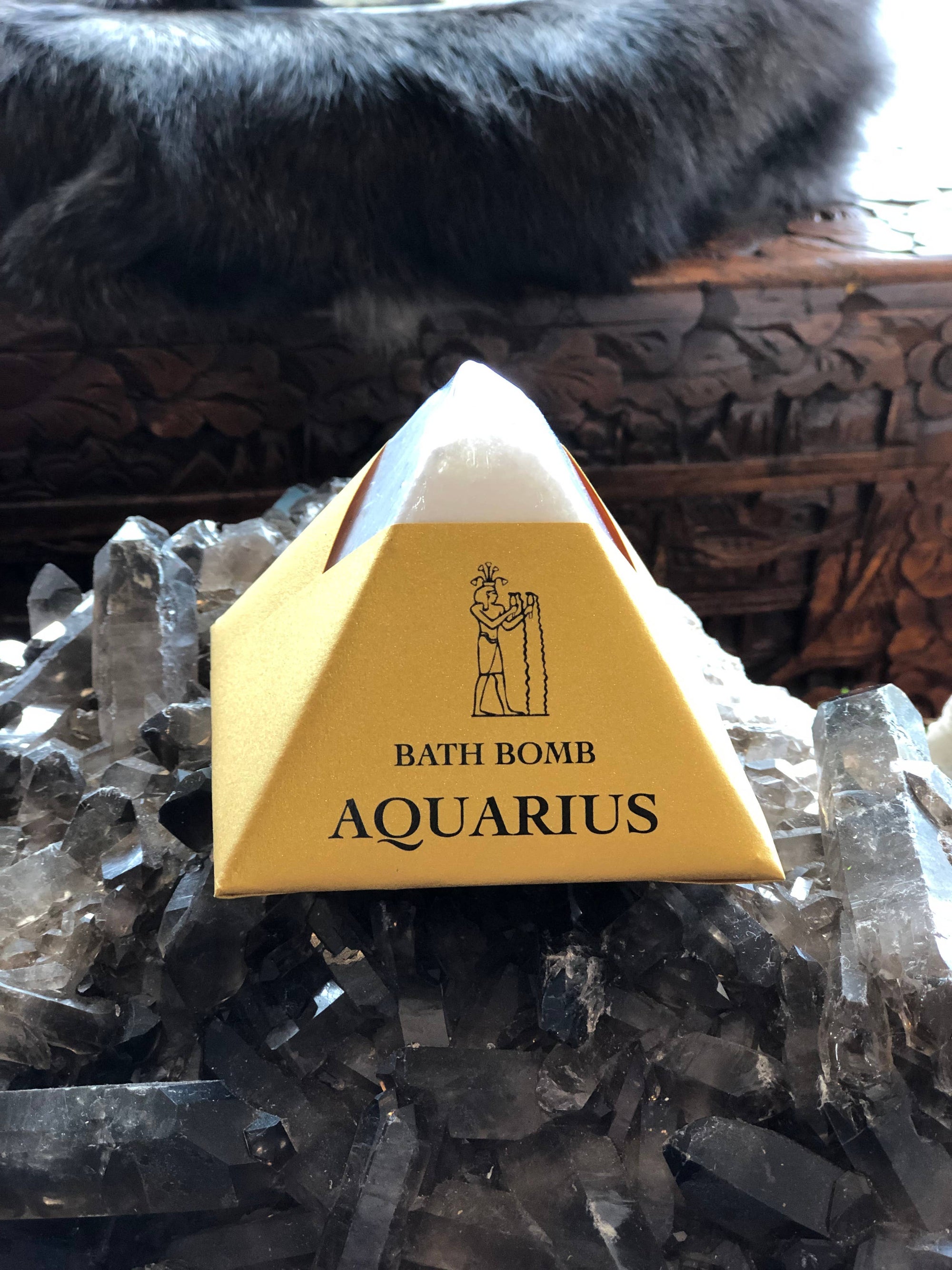 Aquarius Bath Bomb with Charged Crystal