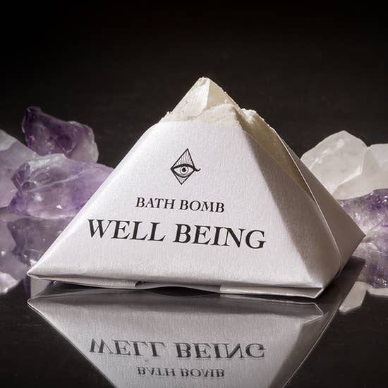 Well Being Bath-bomb with Charged Crystal