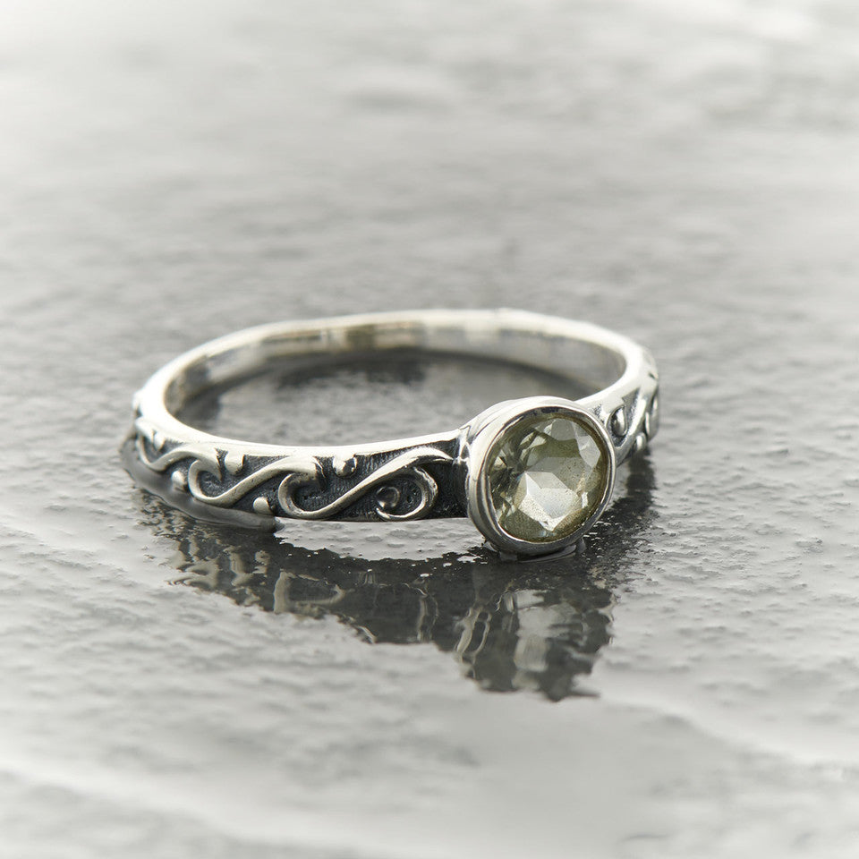 GREEN AMETHYST Stackable Celtic Sterling Silver Ring - Assorted Sizes
