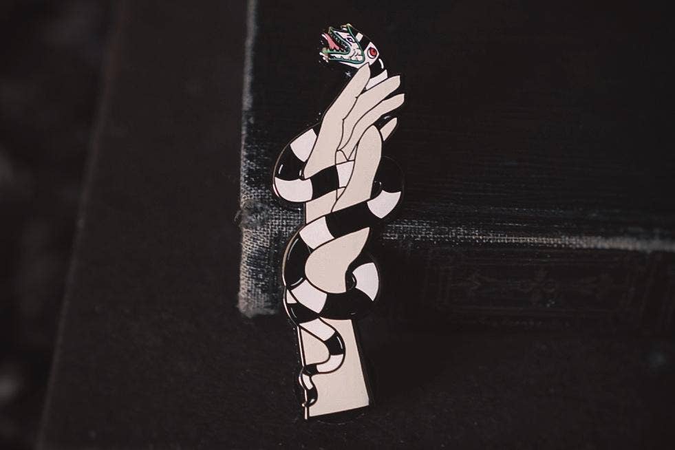 Sandworm Enamel Pin
