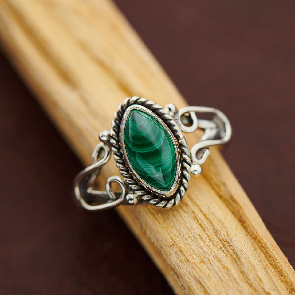 Malachite is a natural stone from Alaska, said to welcome prosperity and abundance. It is also used as a protection stone for pregnant women and children. Physically it is used to help with chronic inflammatory illnesses like asthma and arthritis.