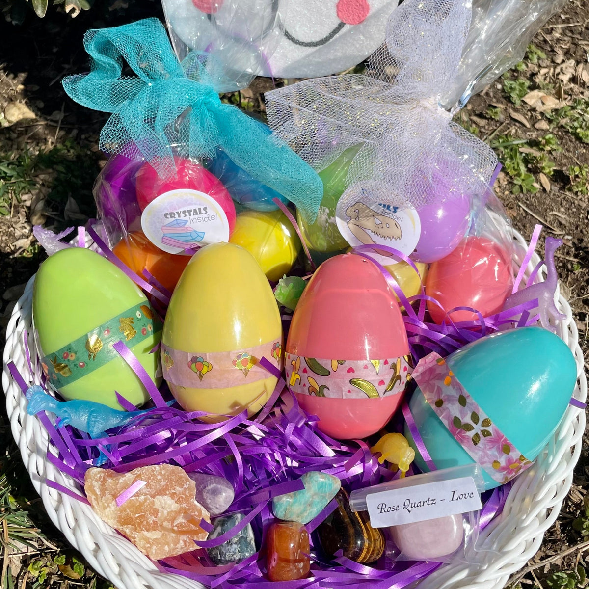 Egg-citing Treasures: Easter Eggs Prefilled with Toys and Crystals/Fossils
