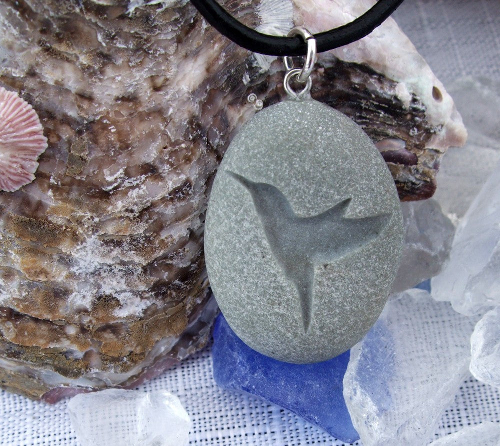 Hummingbird seeker of the Good Things in life necklace - Engraved Beach Stone Pendant - Cast a Stone