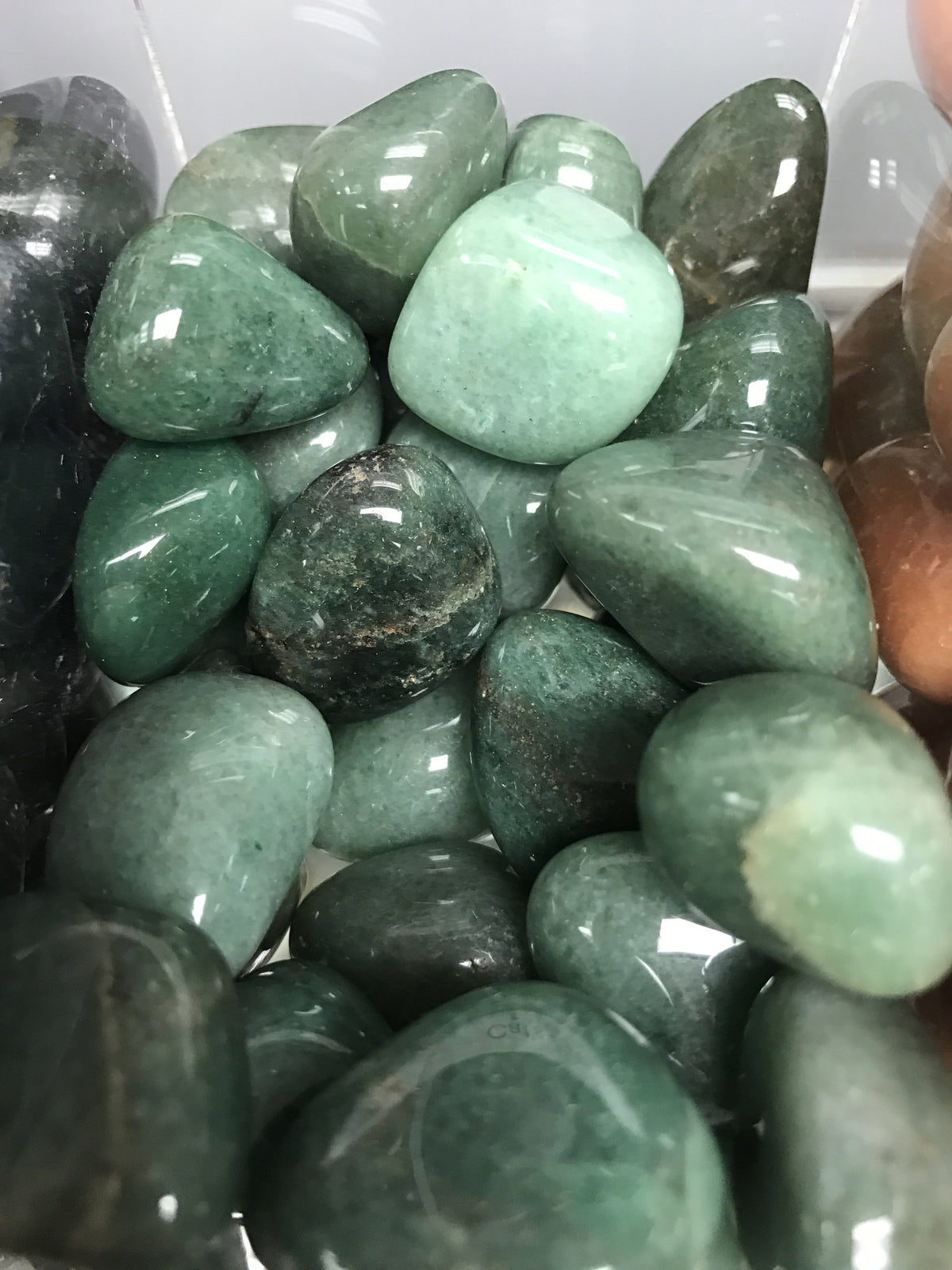 Aventurine (Green) tumbled single gemstone - Cast a Stone