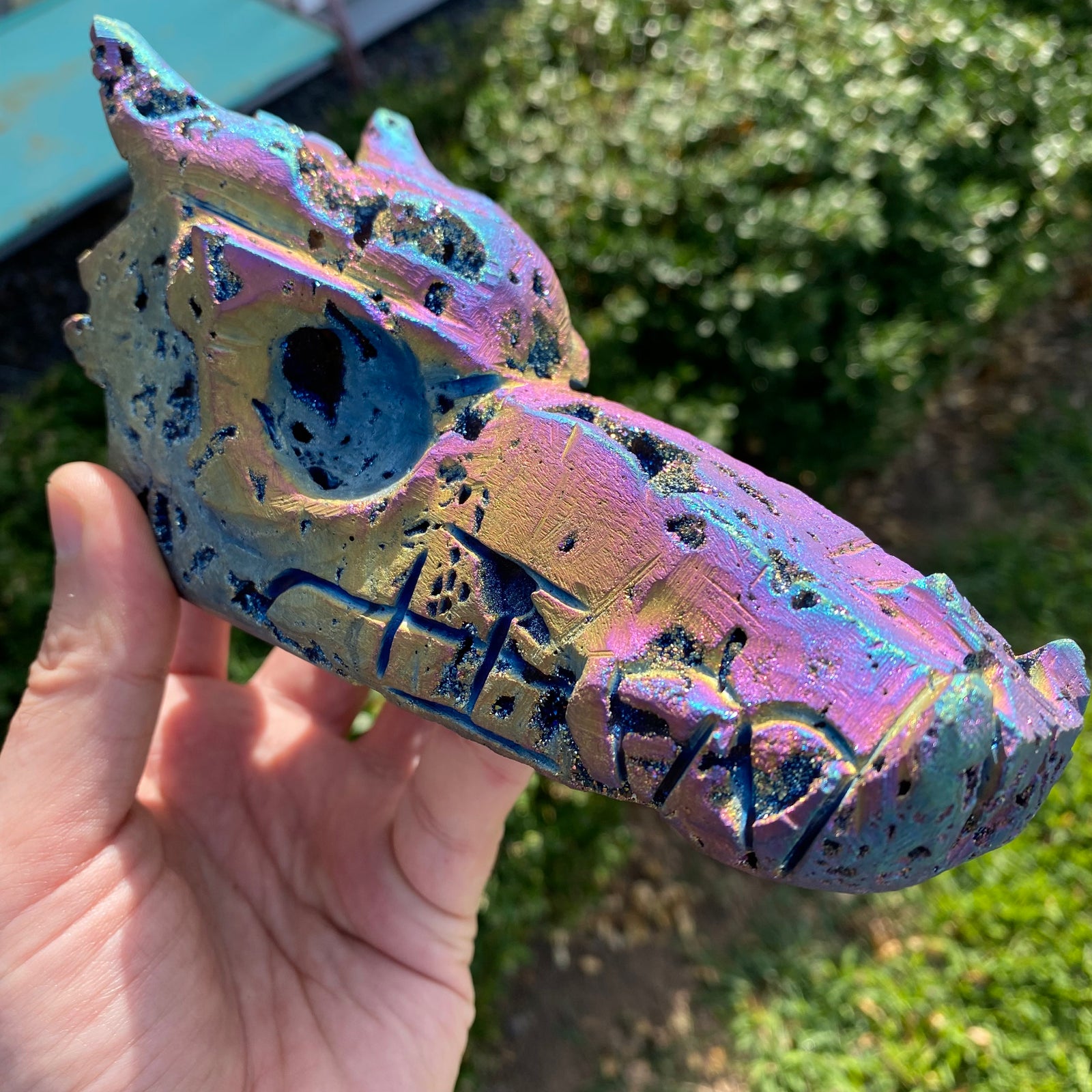 Titanium Druzy Agate Gemstone Dragon Skull