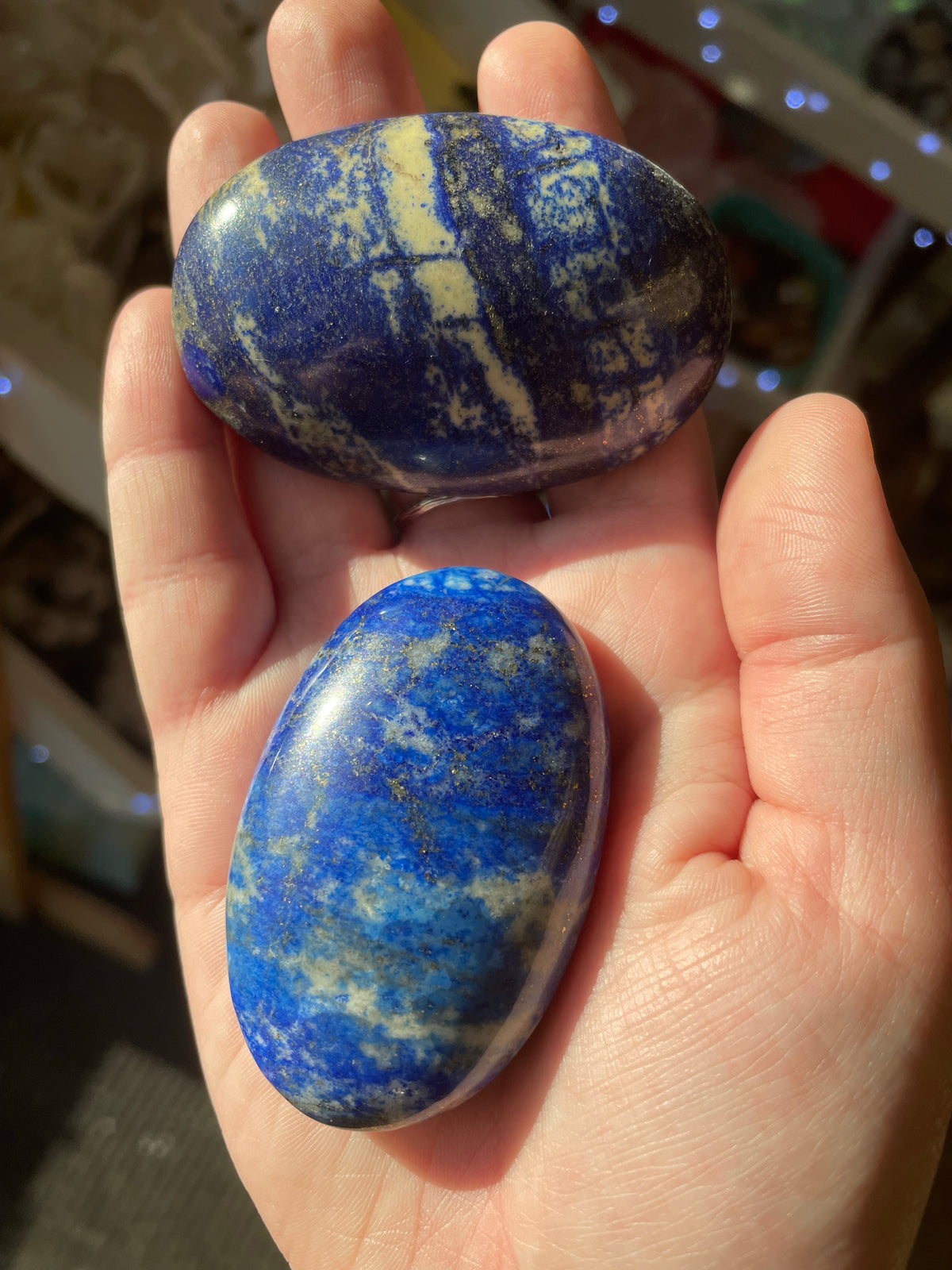 Premium Large Palm Stone - Assorted Styles