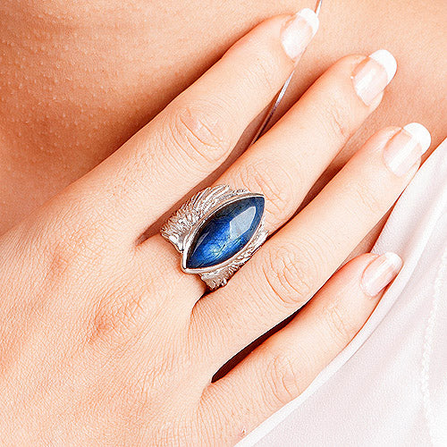 Wings Labradorite Sterling Silver Symbolic Ring